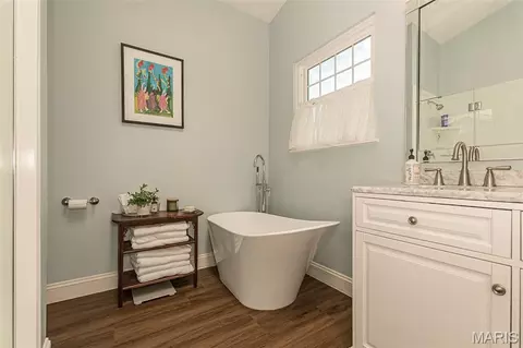 Bath - 436 White Chapel Dr, O'fallon, MO 63368 photo 3 of 6