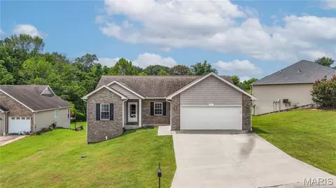 Exterior - 278 Pleasant Lake Ct, Jackson, MO 63755 photo 4 of 7