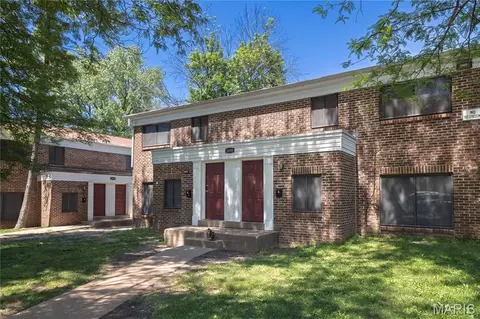 2600 Tyrell Dr, Jennings, MO 63136