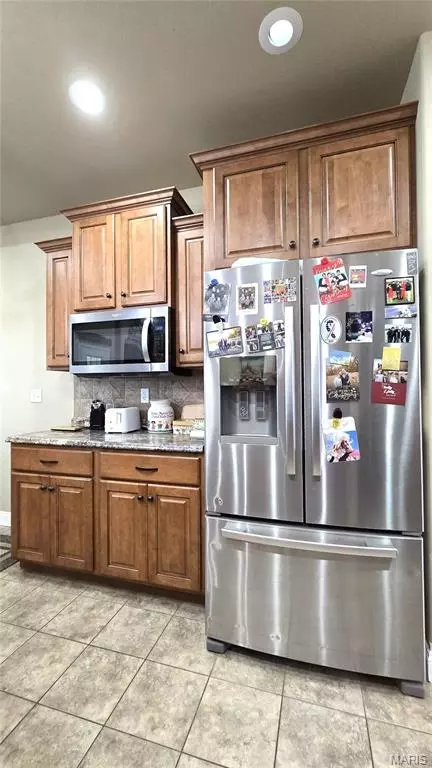 Kitchen - 13300 Sterling Hills Dr, Rolla, MO 65401 photo 2 of 6