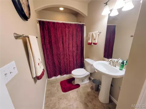 Bath - 13300 Sterling Hills Dr, Rolla, MO 65401 photo 16 of 18