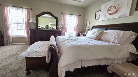 Bedroom - 13300 Sterling Hills Dr, Rolla, MO 65401 photo 5 of 13