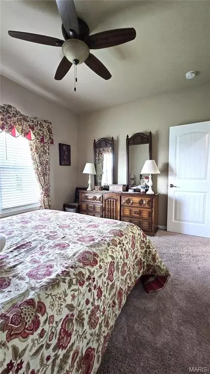Bedroom - 13300 Sterling Hills Dr, Rolla, MO 65401 photo 10 of 13
