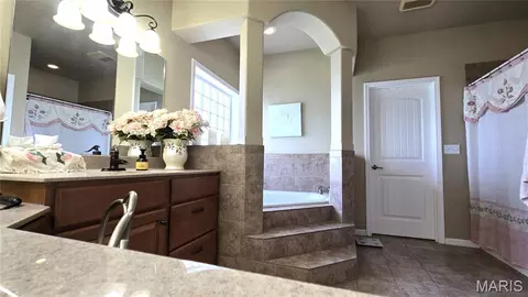 Bath - 13300 Sterling Hills Dr, Rolla, MO 65401 photo 7 of 18