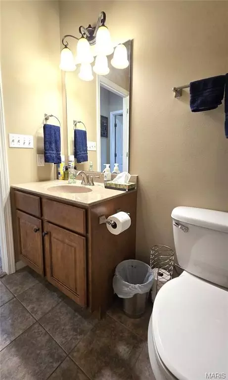 Bath - 13300 Sterling Hills Dr, Rolla, MO 65401 photo 14 of 18