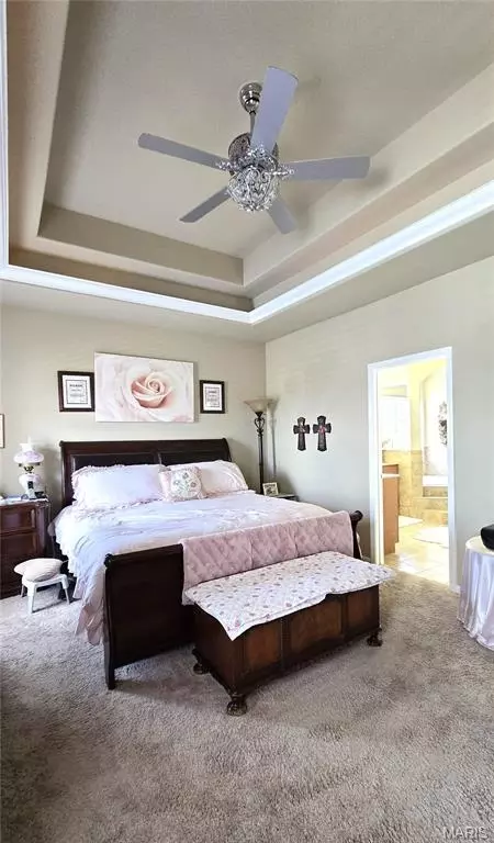 Bedroom - 13300 Sterling Hills Dr, Rolla, MO 65401 photo 3 of 13