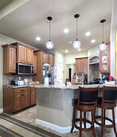 Kitchen - 13300 Sterling Hills Dr, Rolla, MO 65401 photo 6 of 6