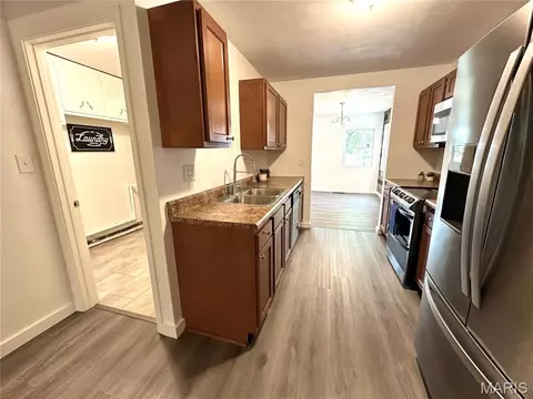 Entry Way - 608 Devonshire Dr, Belleville, IL 62226 photo 1 of 1