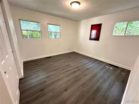 Other - 608 Devonshire Dr, Belleville, IL 62226 photo 4 of 8