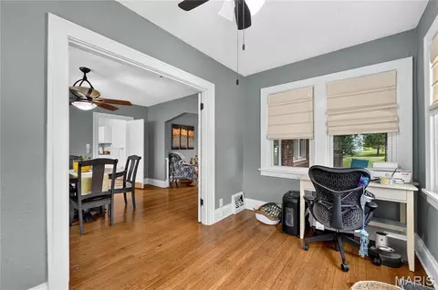 Entry Way - 3215 Fee Fee Rd, Bridgeton, MO 63044 photo 2 of 2