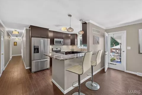 Kitchen - 306 Portwind Pl, Ballwin, MO 63021 photo 2 of 5