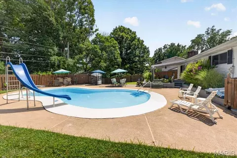 Exterior - 306 Portwind Pl, Ballwin, MO 63021 photo 9 of 15