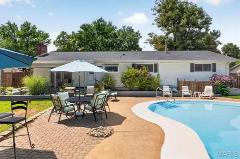 Exterior - 306 Portwind Pl, Ballwin, MO 63021 photo 11 of 15