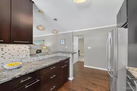 Kitchen - 306 Portwind Pl, Ballwin, MO 63021 photo 5 of 5