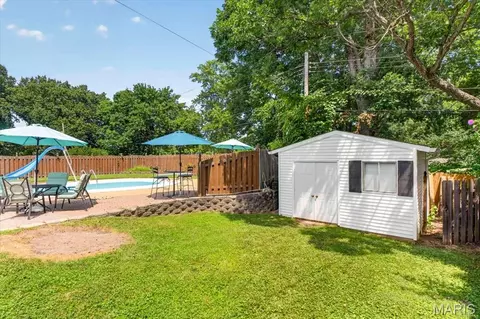 Exterior - 306 Portwind Pl, Ballwin, MO 63021 photo 14 of 15