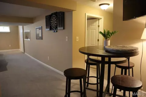 Entry Way - 672 Towerwood Dr, Ballwin, MO 63021 photo 2 of 2