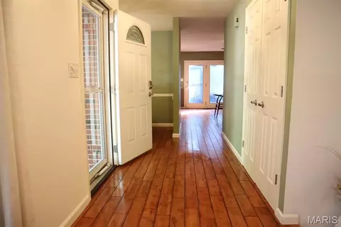 Entry Way - 672 Towerwood Dr, Ballwin, MO 63021 photo 1 of 2