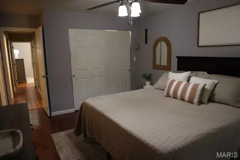 Bedroom - 672 Towerwood Dr, Ballwin, MO 63021 photo 1 of 8
