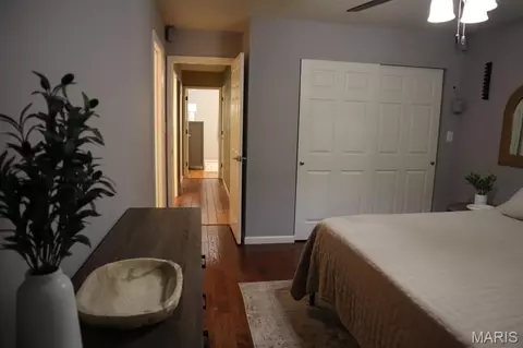 Bedroom - 672 Towerwood Dr, Ballwin, MO 63021 photo 2 of 8
