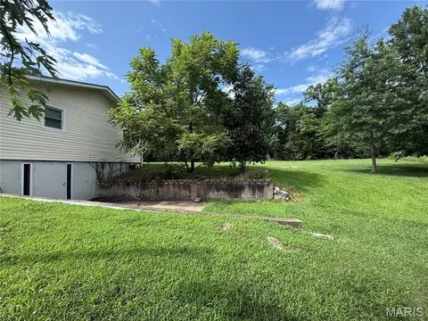 Exterior - 12376 Biram Dr, Plato, MO 65552 photo 4 of 5