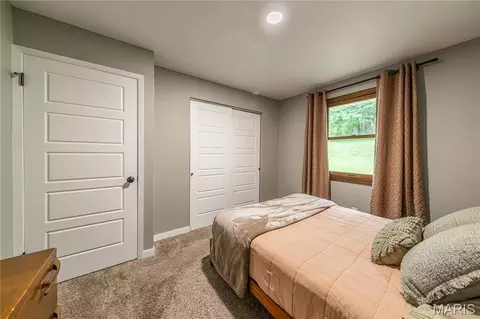 Bedroom - 908 Odus Dr, Jackson, MO 63755 photo 4 of 4