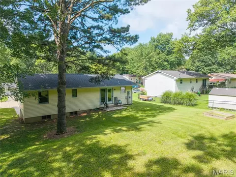Exterior - 908 Odus Dr, Jackson, MO 63755 photo 5 of 7