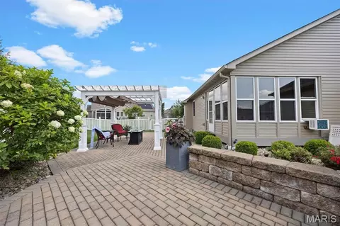 Exterior - 417 Marbleton Cir, O'fallon, IL 62269 photo 6 of 11