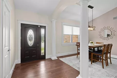 Entry Way - 417 Marbleton Cir, O'fallon, IL 62269 photo 1 of 2