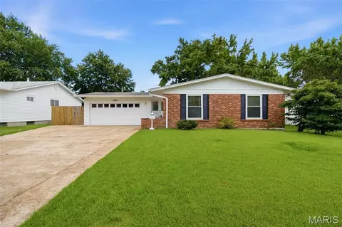 Undisclosed, Florissant, MO 63031