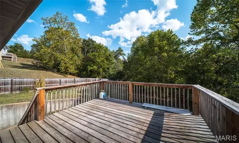 Exterior - 162 Sawmill Rd, Saint Robert, MO 65584 photo 2 of 8