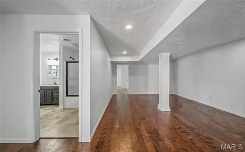 Entry Way - 162 Sawmill Rd, Saint Robert, MO 65584 photo 5 of 5