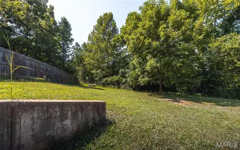 Exterior - 162 Sawmill Rd, Saint Robert, MO 65584 photo 6 of 8