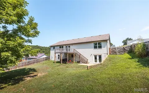 Exterior - 162 Sawmill Rd, Saint Robert, MO 65584 photo 7 of 8