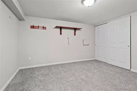 Bedroom - 480 Maymont Dr, Ballwin, MO 63011 photo 7 of 8