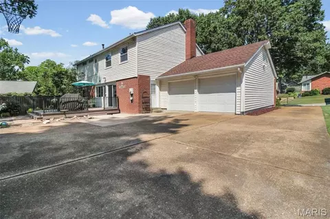 Exterior - 480 Maymont Dr, Ballwin, MO 63011 photo 9 of 9