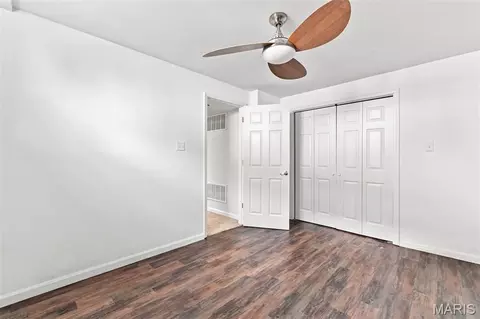 Bedroom - 341 Falcon Hill Dr, O'fallon, MO 63368 photo 7 of 7