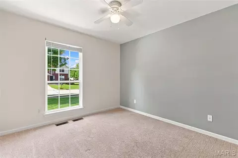 Bedroom - 341 Falcon Hill Dr, O'fallon, MO 63368 photo 4 of 7