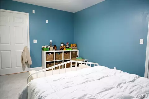 Bedroom - 15580 Top Dr, Saint Robert, MO 65584 photo 17 of 18