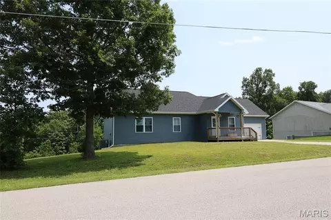 Exterior - 15580 Top Dr, Saint Robert, MO 65584 photo 2 of 4
