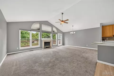 Living - 249 Kildare Ct, O'fallon, MO 63366 photo 3 of 7