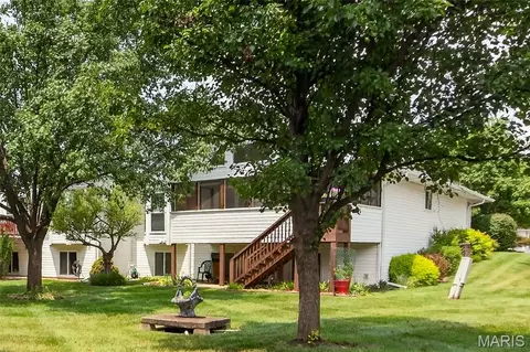 Exterior - 249 Kildare Ct, O'fallon, MO 63366 photo 4 of 7