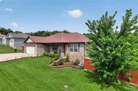 Exterior - 131 Creek View Dr, Saint Robert, MO 65584 photo 10 of 11