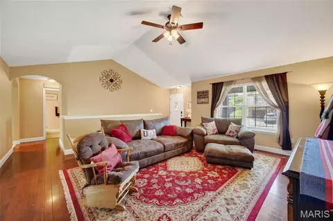Other - 131 Creek View Dr, Saint Robert, MO 65584 photo 2 of 21