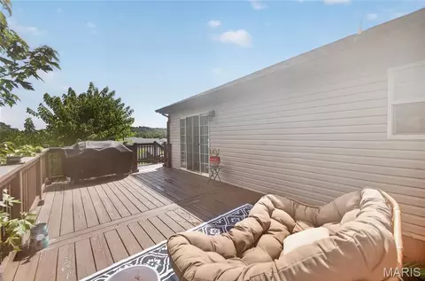 Exterior - 131 Creek View Dr, Saint Robert, MO 65584 photo 3 of 11