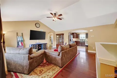 Other - 131 Creek View Dr, Saint Robert, MO 65584 photo 3 of 21