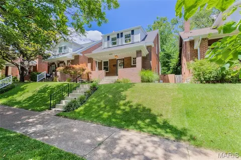 4963 Sutherland Ave, Saint Louis, MO 63109