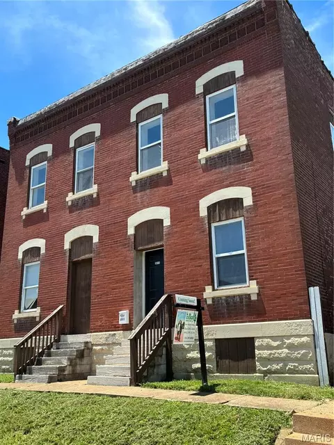 3011 3013 Minnesota Ave, Saint Louis, MO 63118