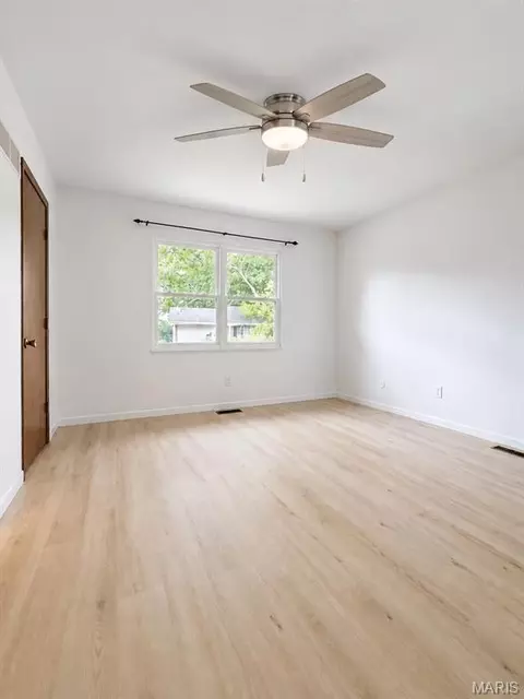 Bedroom - 745 Woodrun Dr, Ballwin, MO 63021 photo 1 of 3