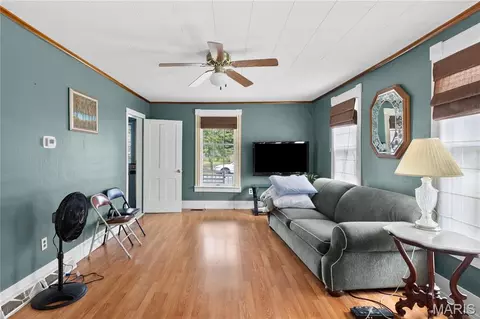 Living - 122 E Center St, Brighton, IL 62012 photo 2 of 3