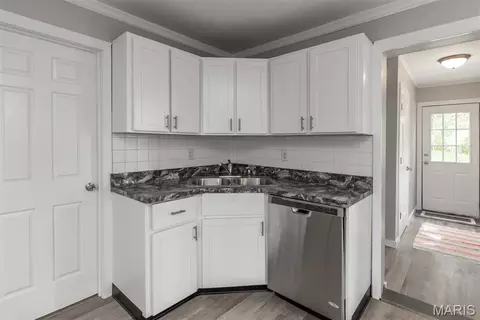 Kitchen - 8405 Midway Dr, Cedar Hill, MO 63016 photo 2 of 3
